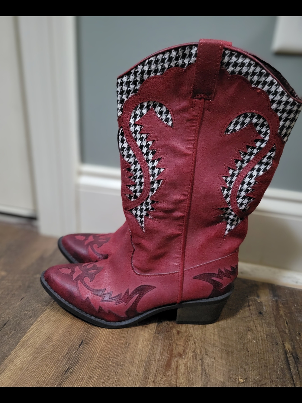 Red Houndstooth Western Boots